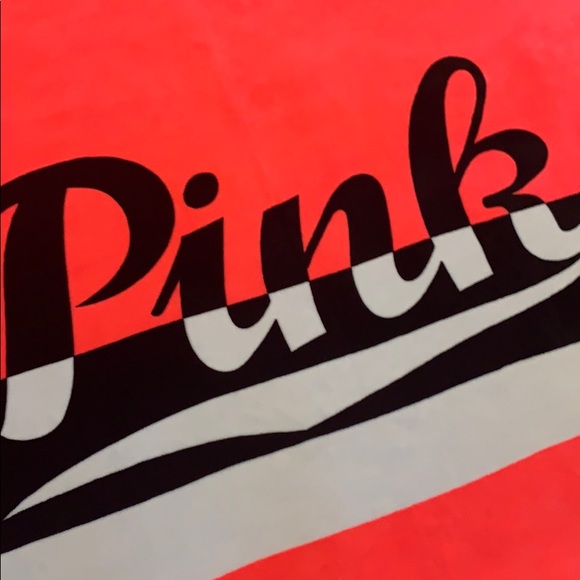 FINAL PRICE - VS Pink Sherpa Blanket - Picture 2 of 3